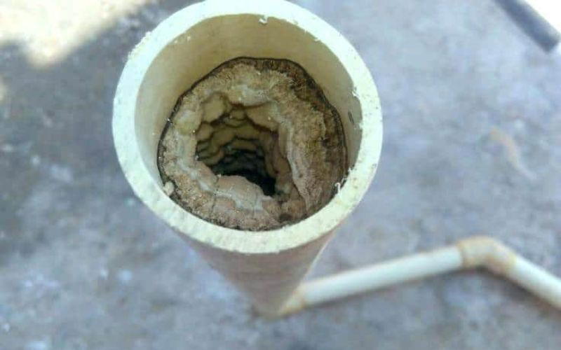 rửa đường ống nước giúp giảm thiểu tắc nghẽn